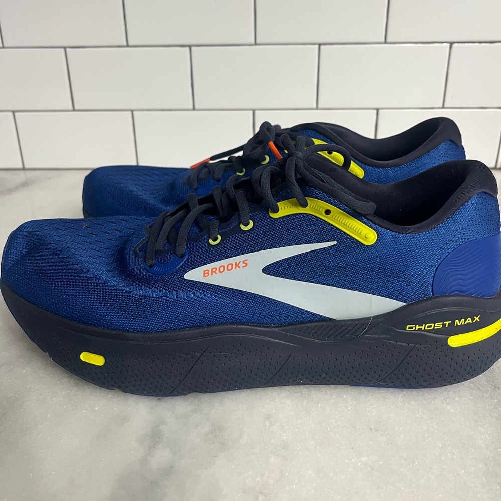 Brooks Ghost Max
